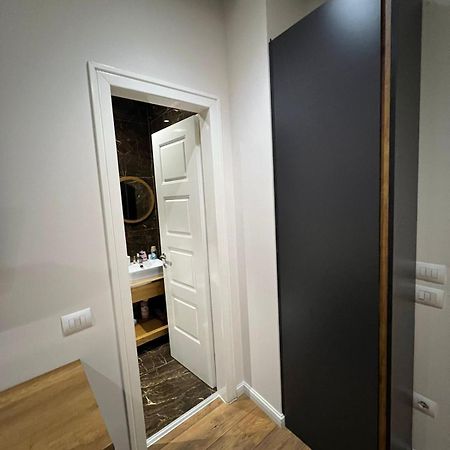 Urban Room 5 Tiran Dış mekan fotoğraf